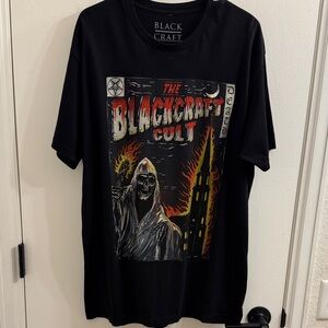 BLACK CRAFT Burning church Tee